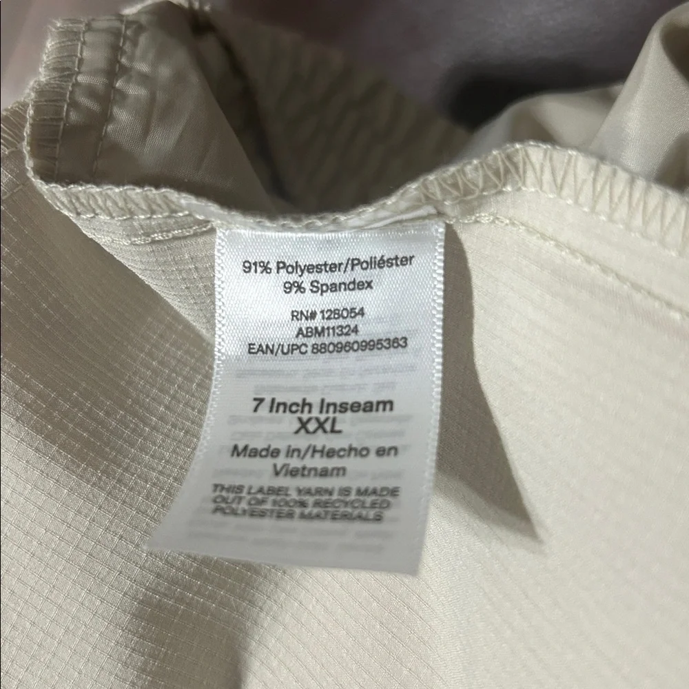Bonobos Fielder XXL Men’s Utility Shorts 7” Inseam Beige Cream Belt Cargo Pocket